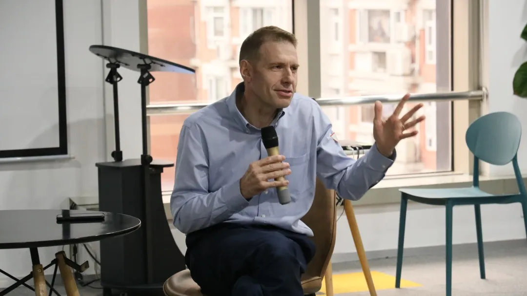 C:\Users\leeli\AppData\Local\Temp\WeChat Files\ba5ad1786dc714c02414a073145c970.png